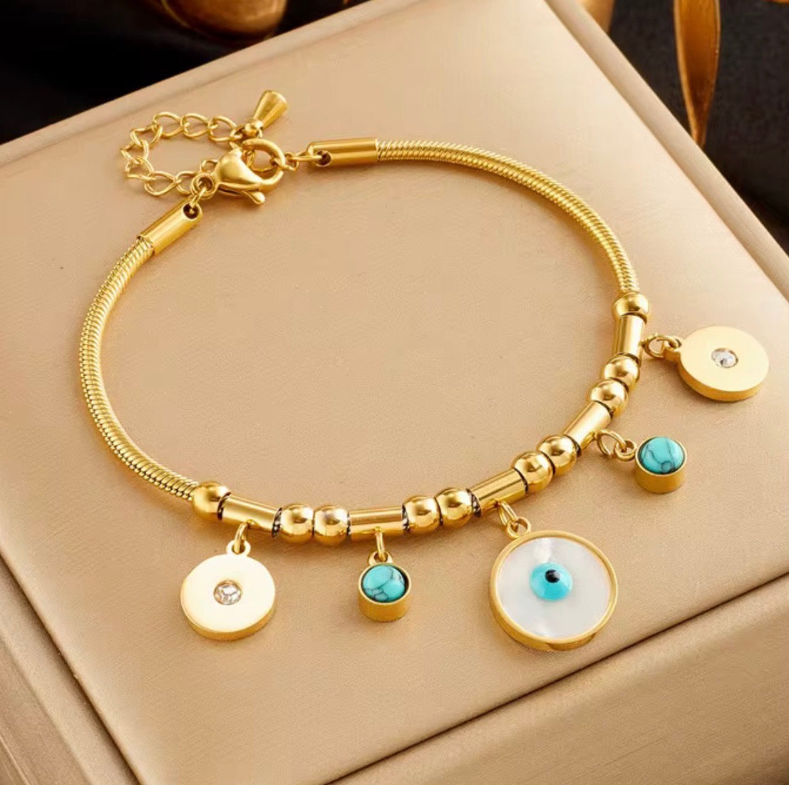 Signature Charm Bracelet - Goldener Akzent
