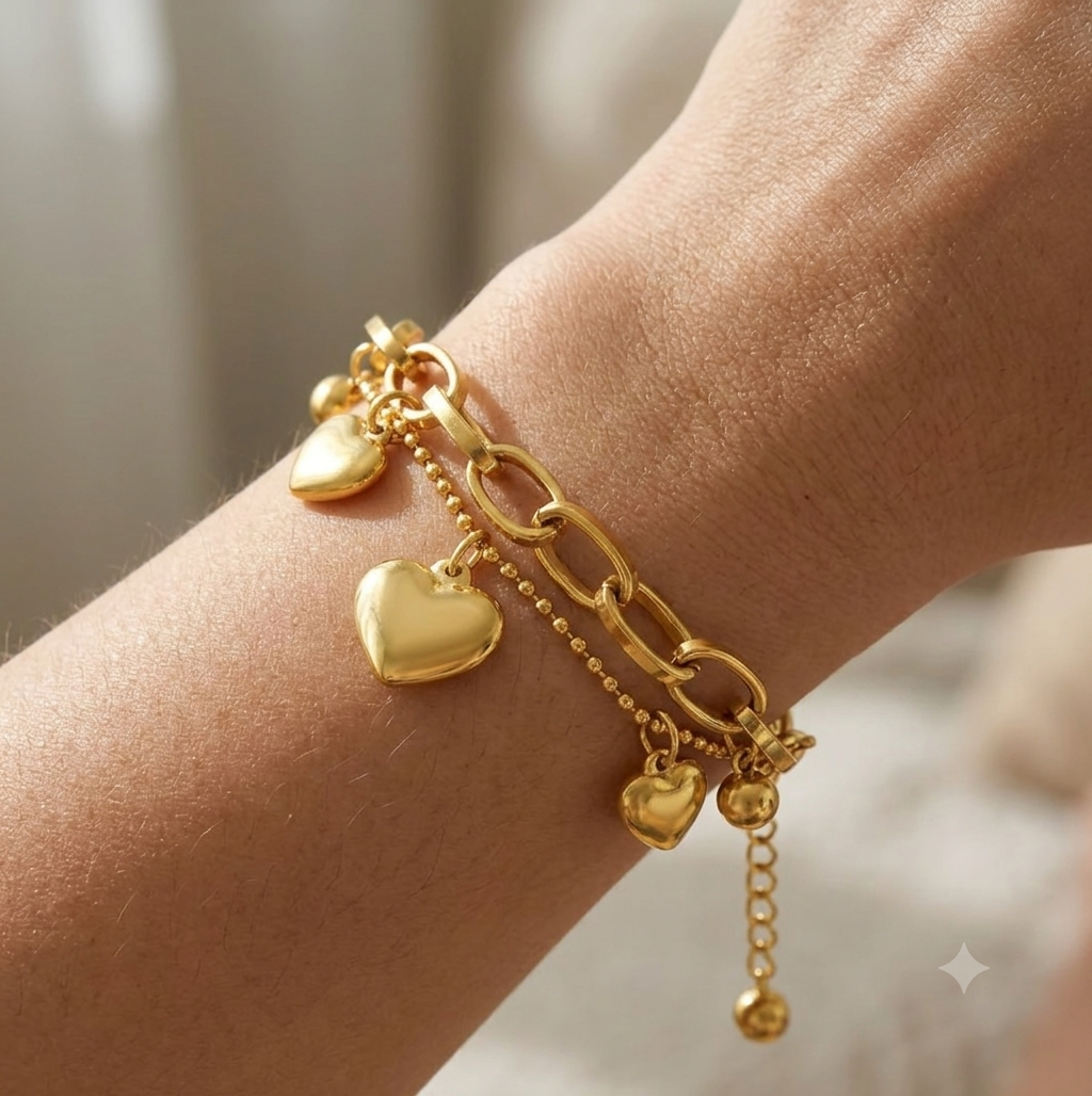 Signature Charm Bracelet - Goldener Akzent