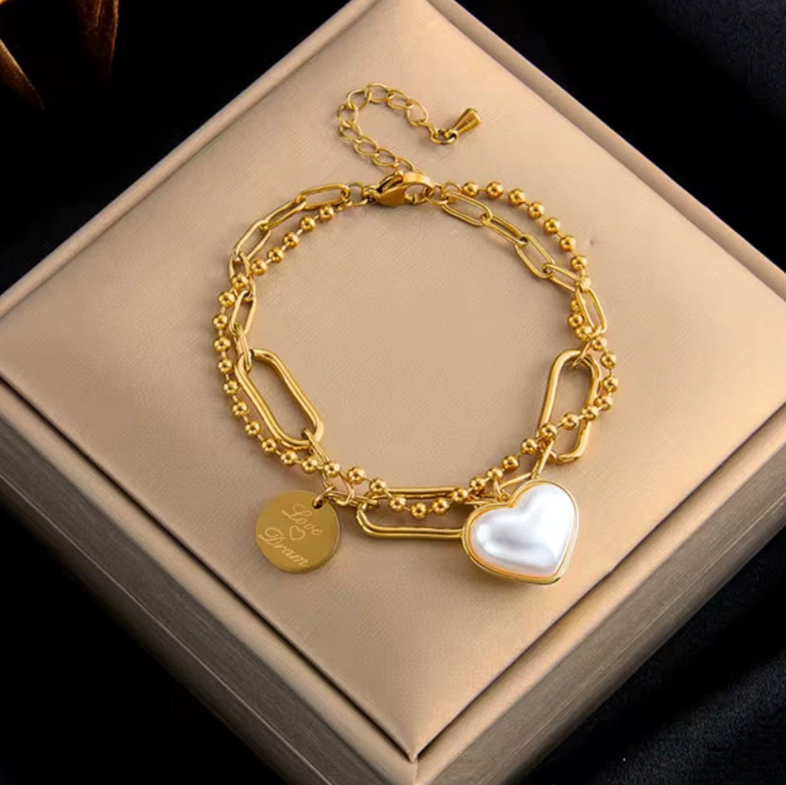 Signature Charm Bracelet - Goldener Akzent