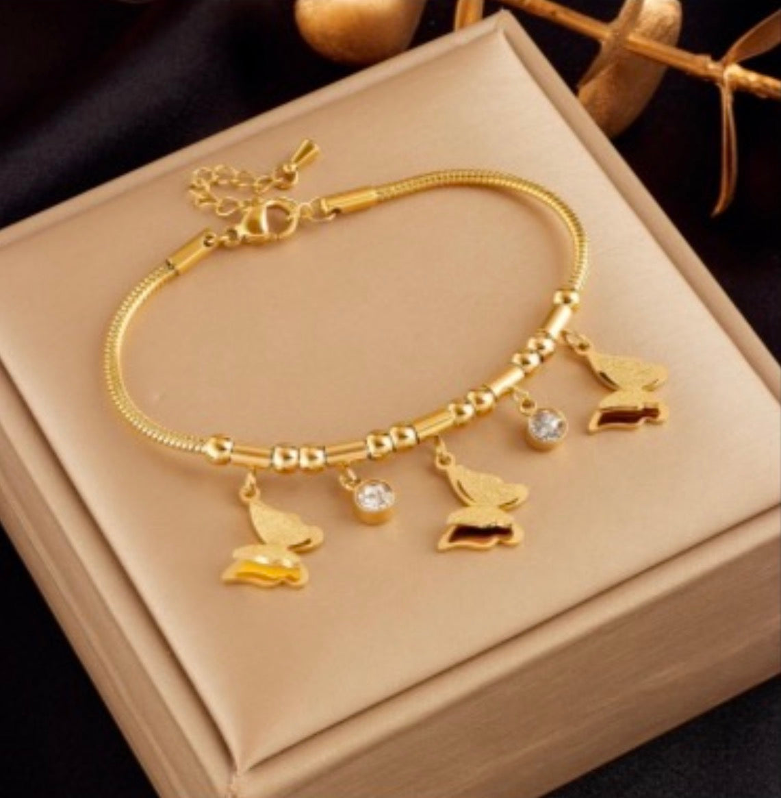 Signature Charm Bracelet - Goldener Akzent