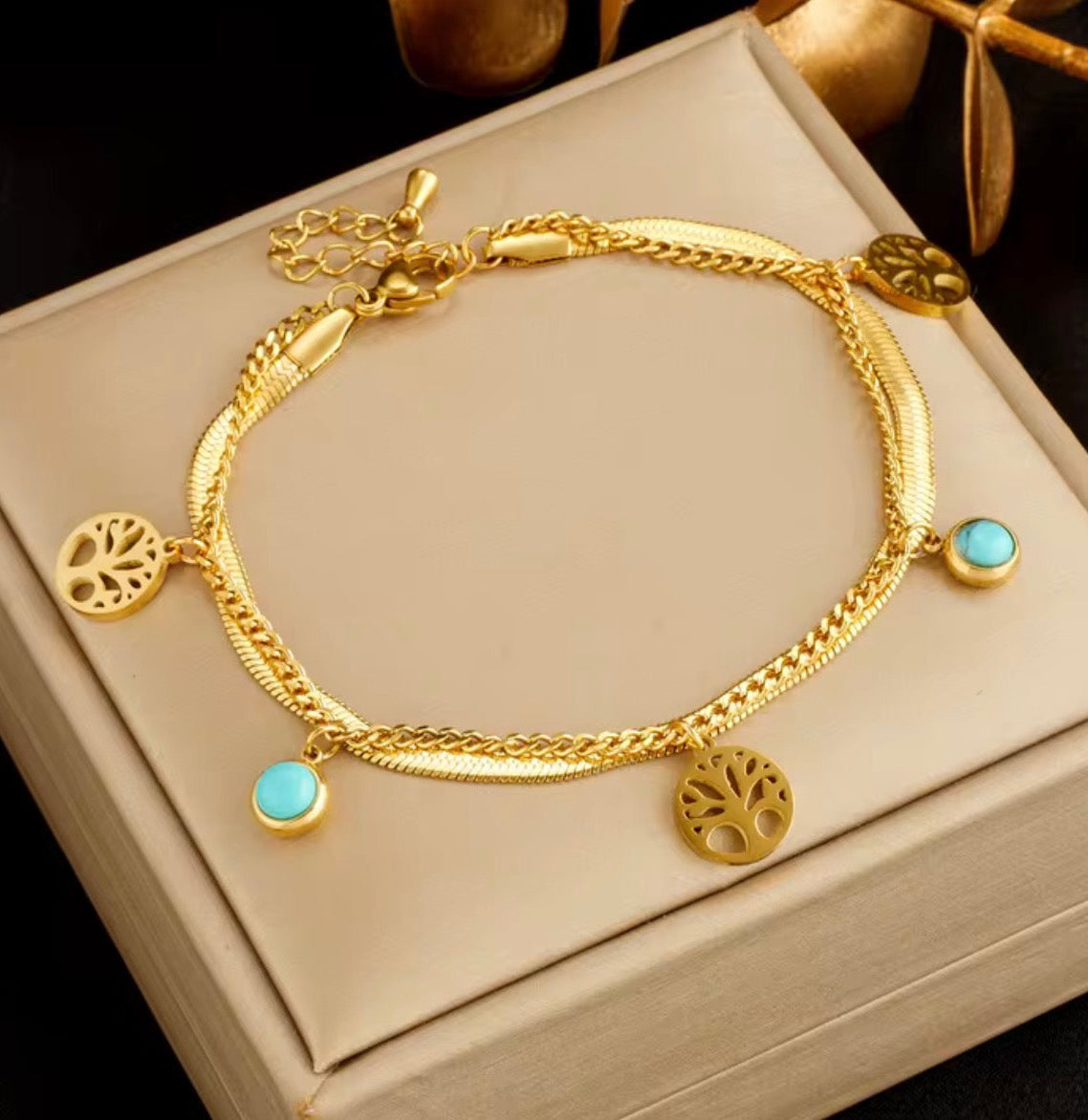 Signature Charm Bracelet - Goldener Akzent
